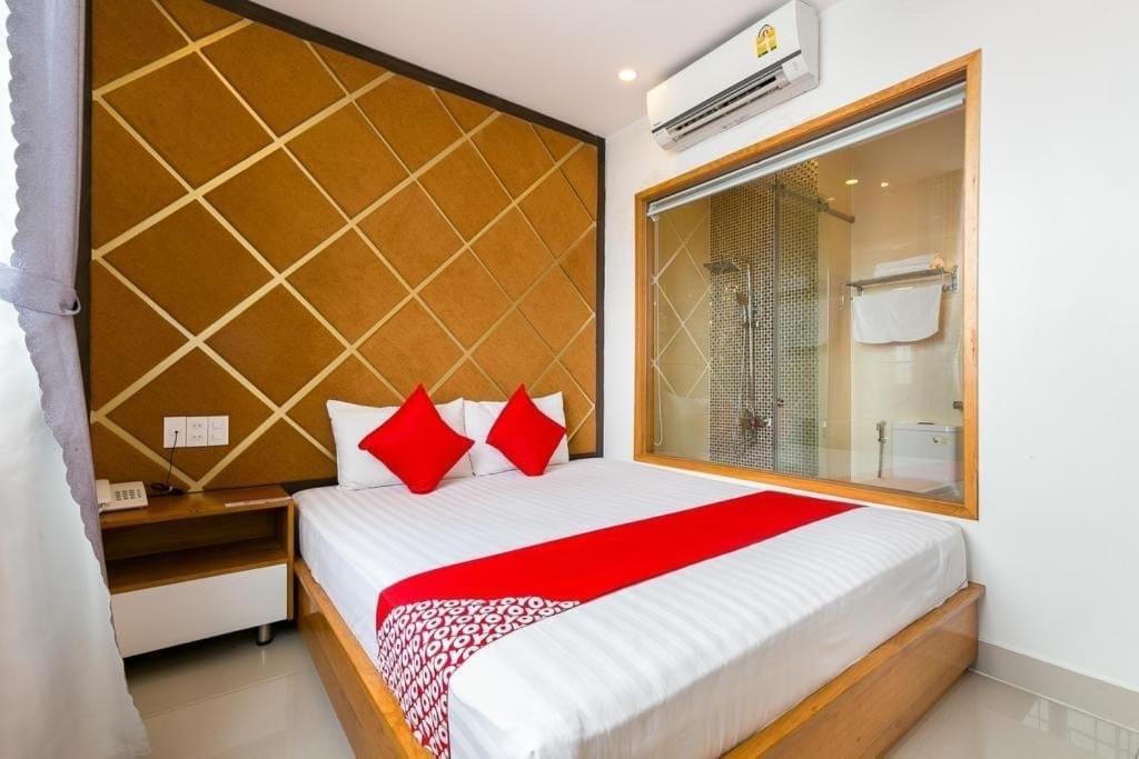 Khach San Thien Cung Hotel Хошимин Екстериор снимка